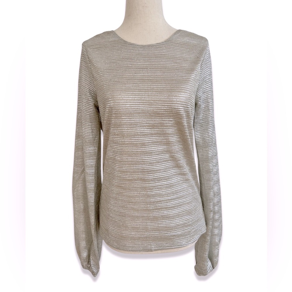 NWT Line & Dot Shimmer cowl back long sleeve Blouse - Silver - Size XS